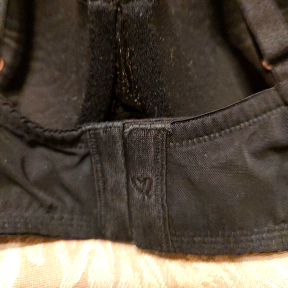 🔸🖤🔸 Fabulous Vintage VS Black Lace Lined Demi Bra - 38D - Picture 12 of 15